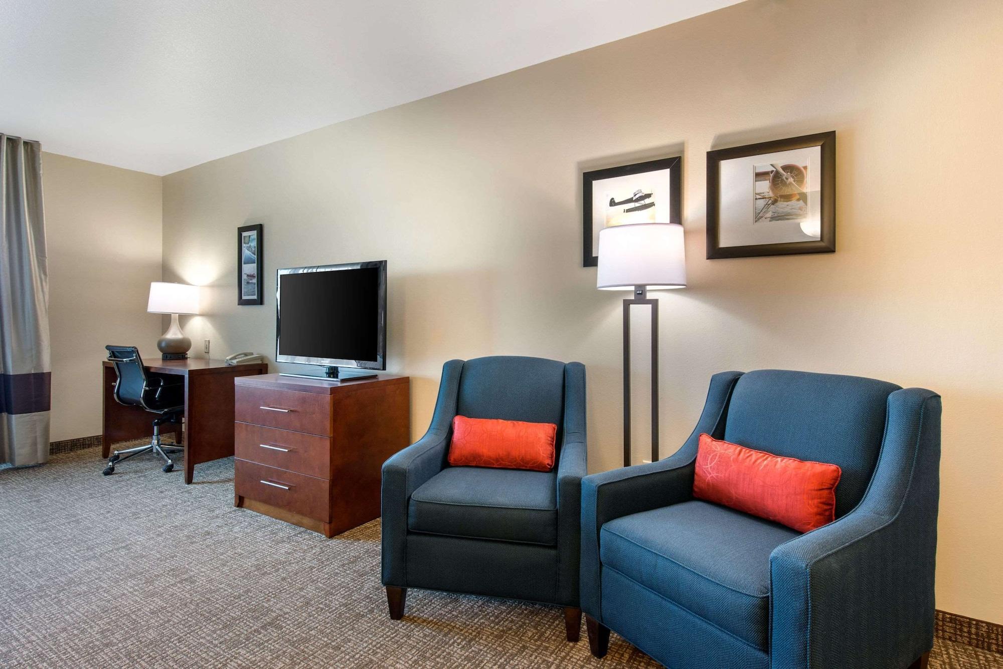 Comfort Inn & Suites Tavares North Экстерьер фото