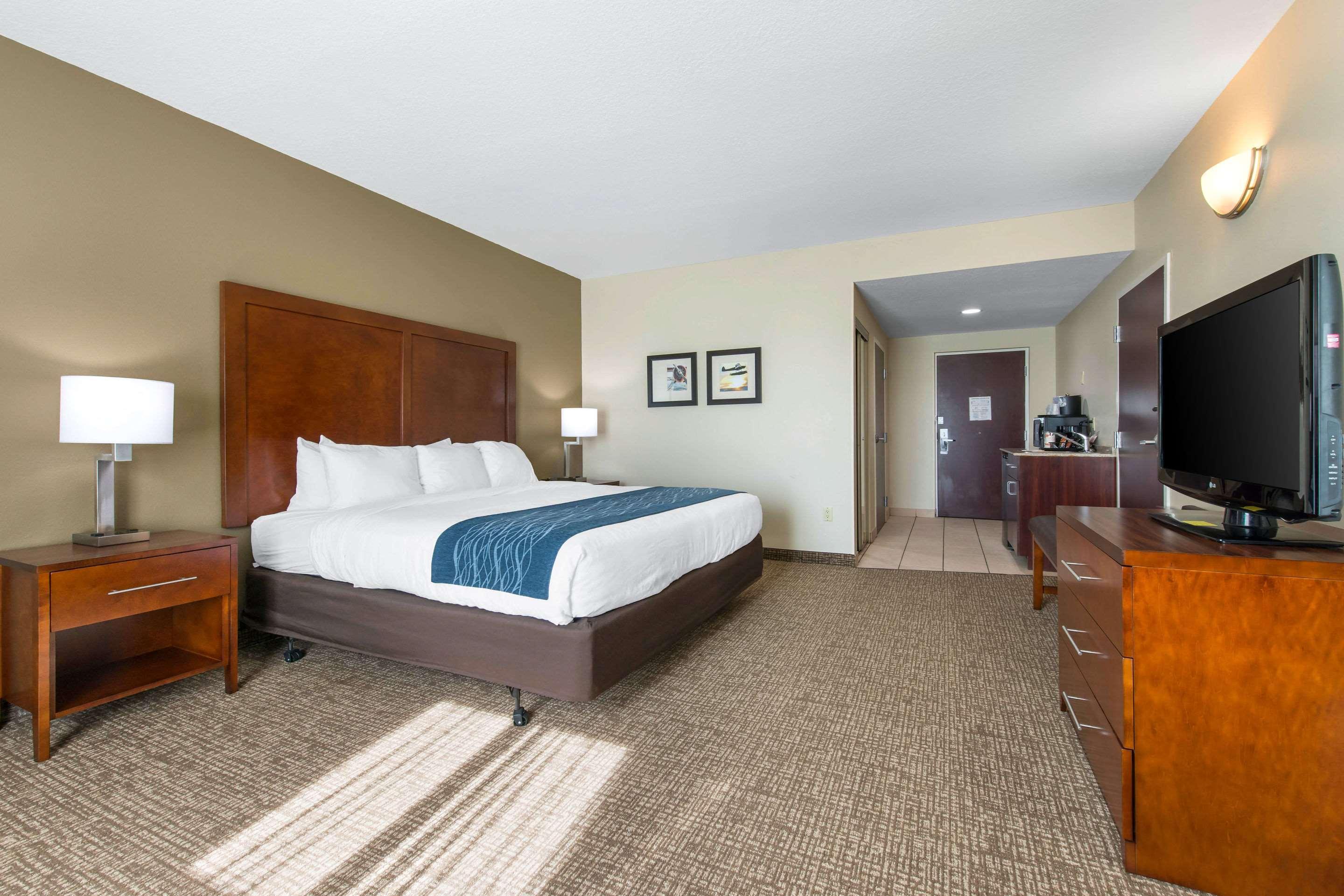 Comfort Inn & Suites Tavares North Экстерьер фото