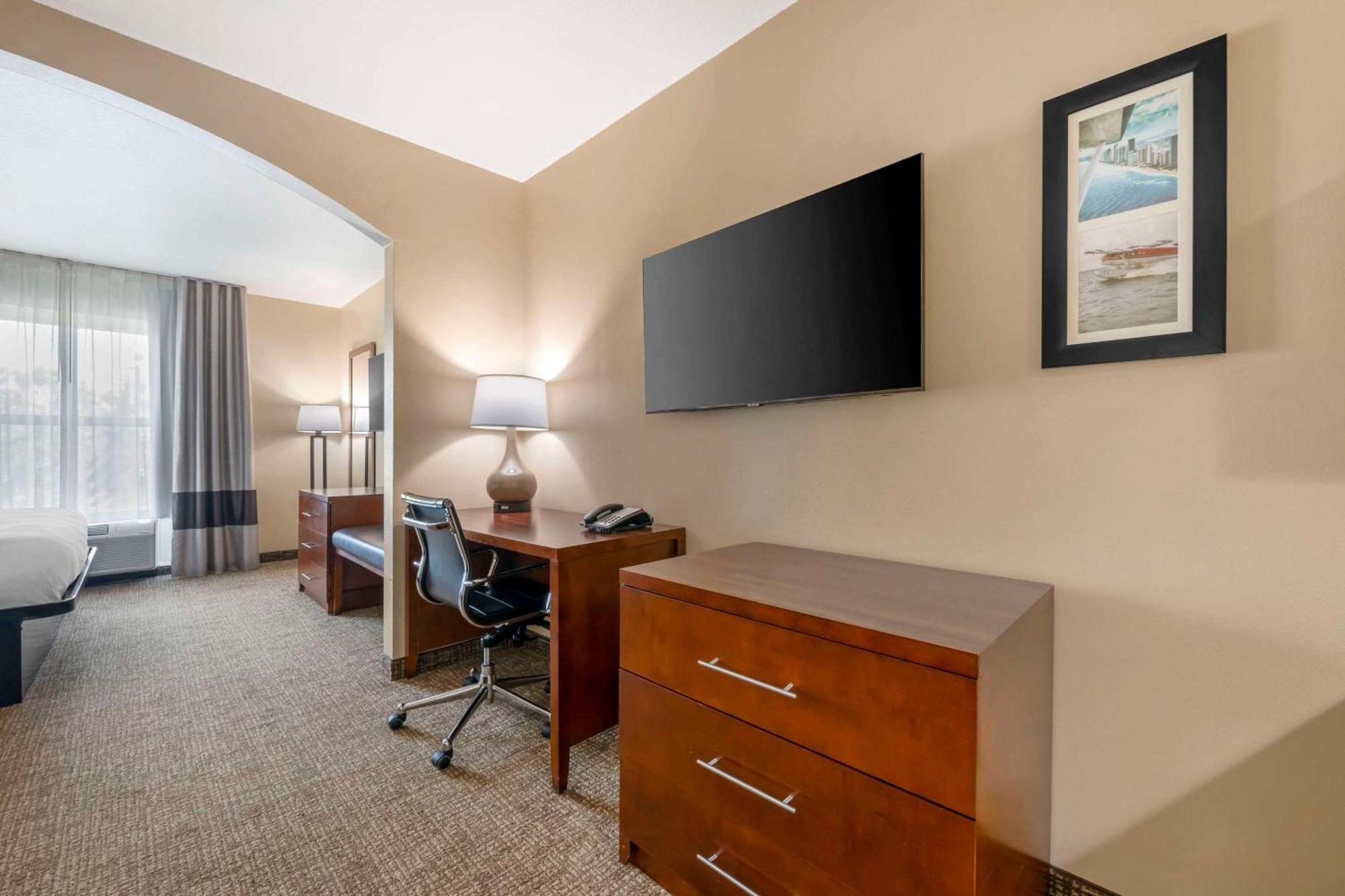 Comfort Inn & Suites Tavares North Экстерьер фото