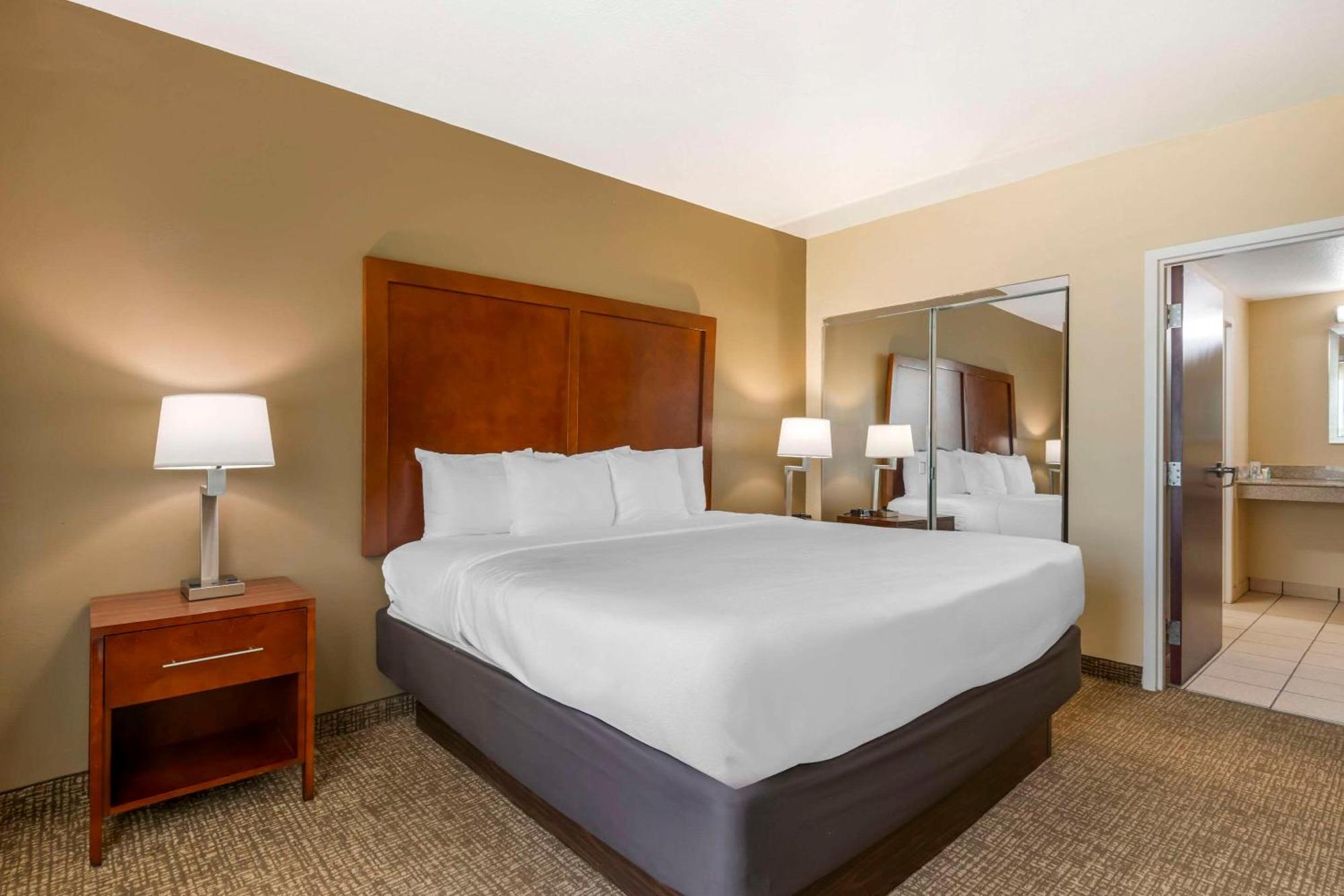 Comfort Inn & Suites Tavares North Экстерьер фото